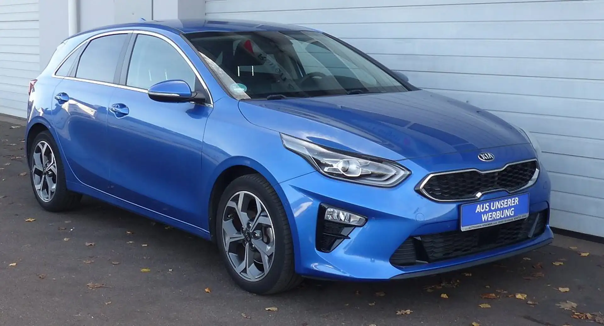 Kia Ceed / cee'd Spirit Vollausstattung Superzustand 1. Hd. Bleu - 1