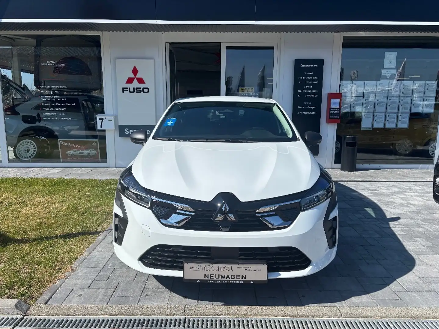 Mitsubishi Colt BASIS 1.0 *KLIMA*INFOTAINMENT-SYSTEM* Weiß - 2