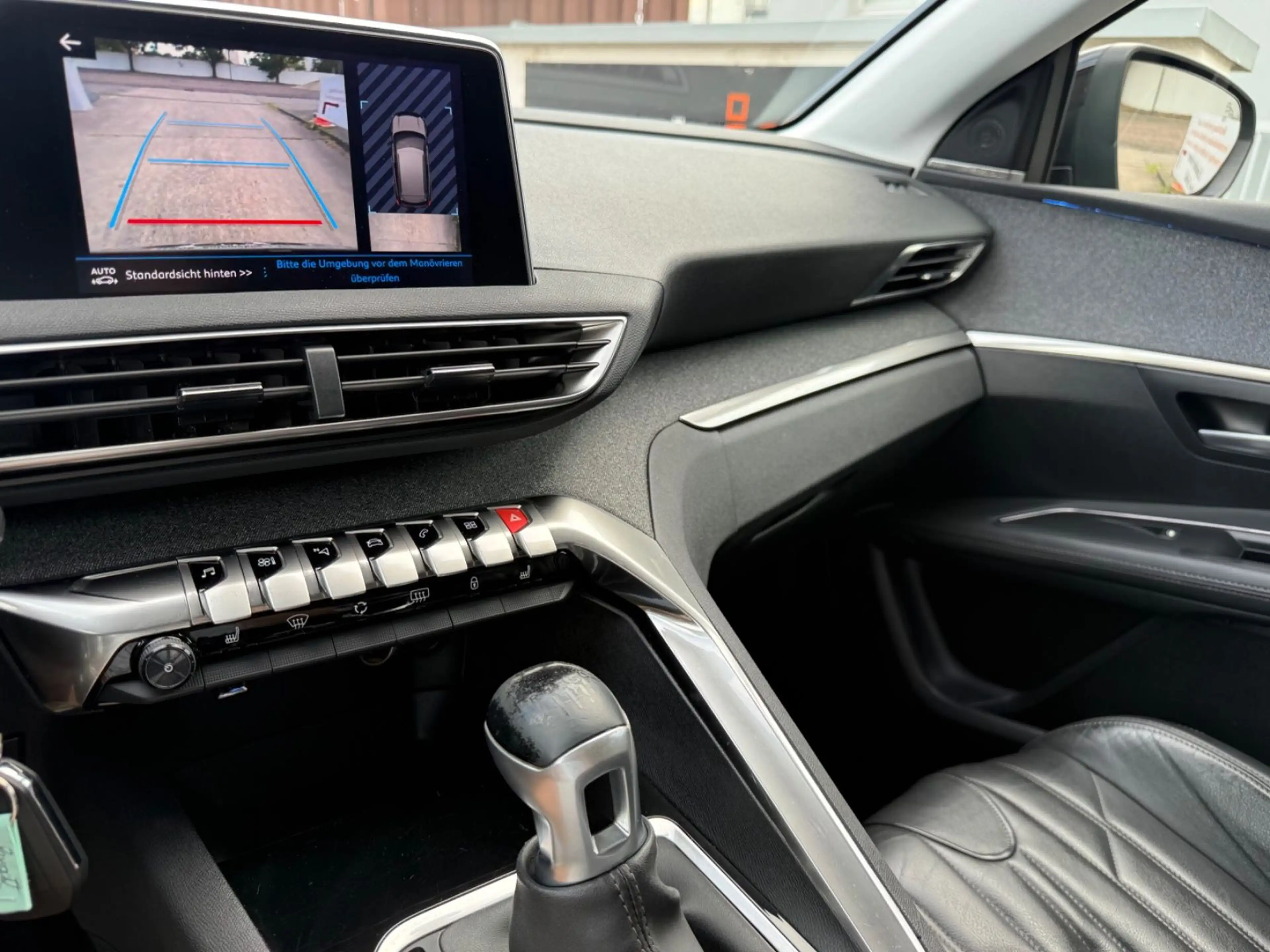 Peugeot 3008 Allure+KAMERA+LEDER+SITZHEIZUNG+BC+MFL+TEMP — photo 15