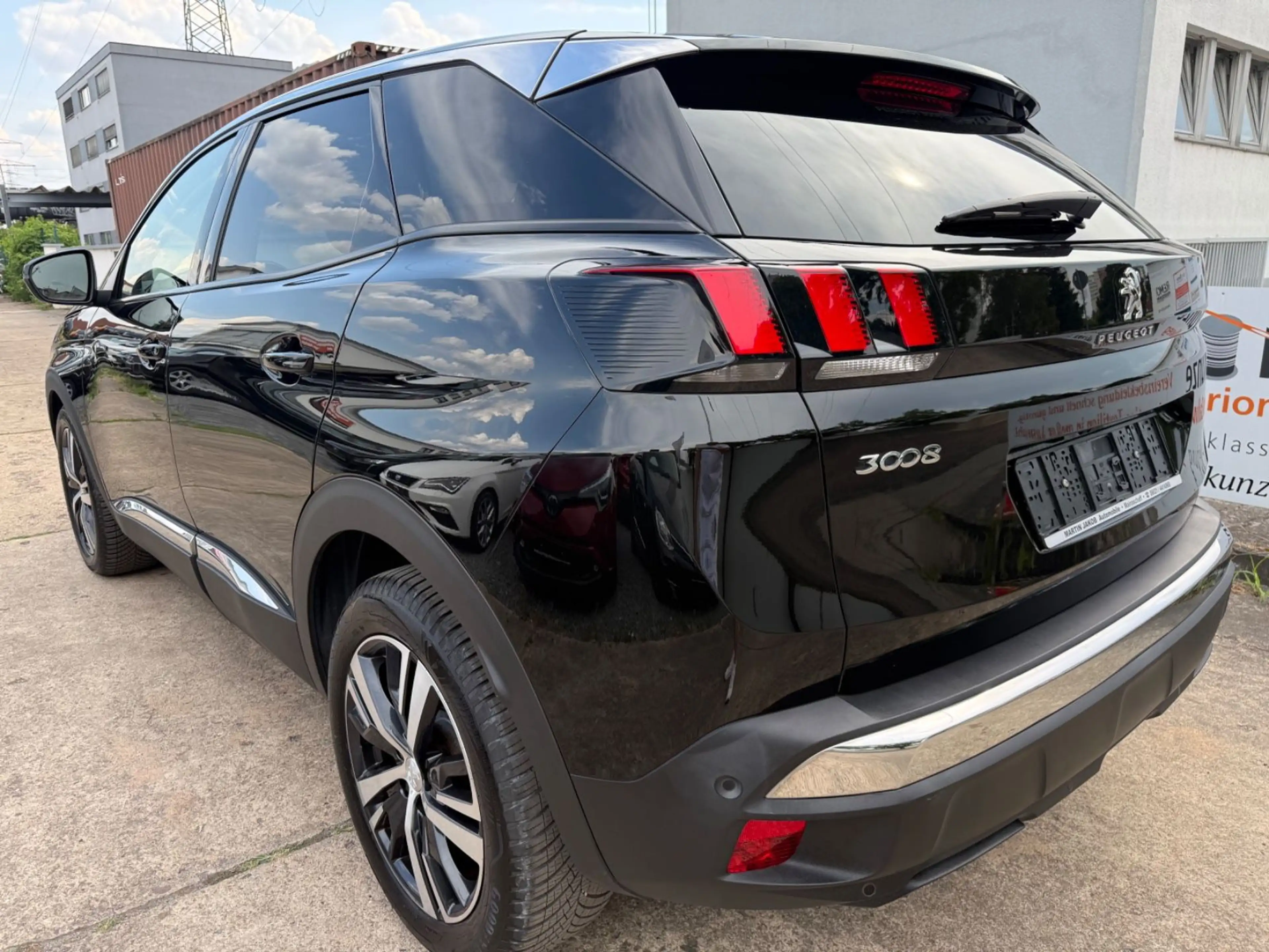 Peugeot 3008 Allure+KAMERA+LEDER+SITZHEIZUNG+BC+MFL+TEMP — photo 4
