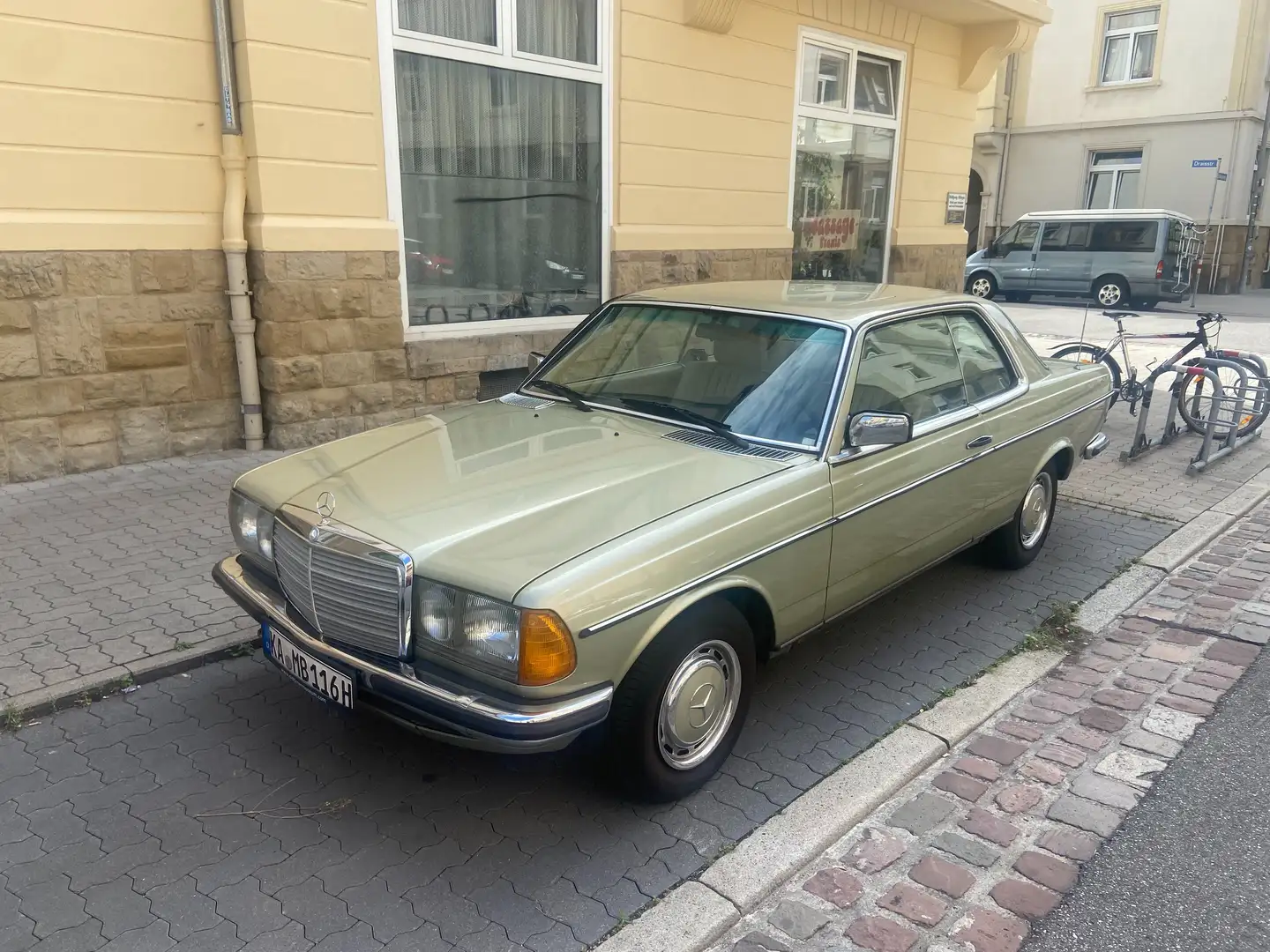 Mercedes-Benz CE 230 230 CE Silber - 2