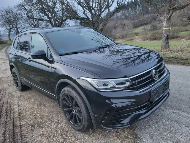 Volkswagen Tiguan Allspace R Line 4Motion Panorama LED Travel Assist 360 Grad