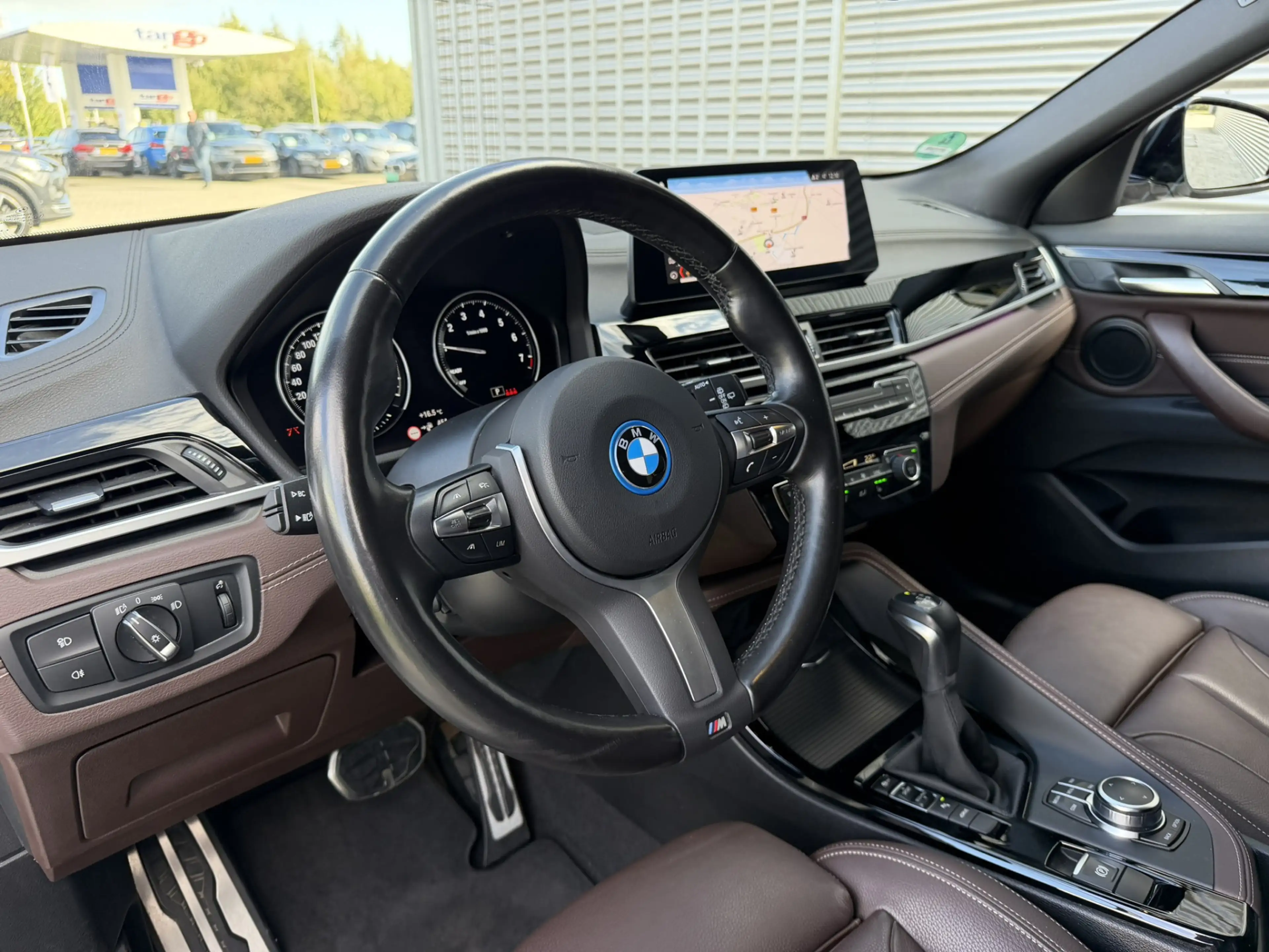 BMW X2 xDrive25e High Executive M Sport Pano HUD Leder Na — photo 11