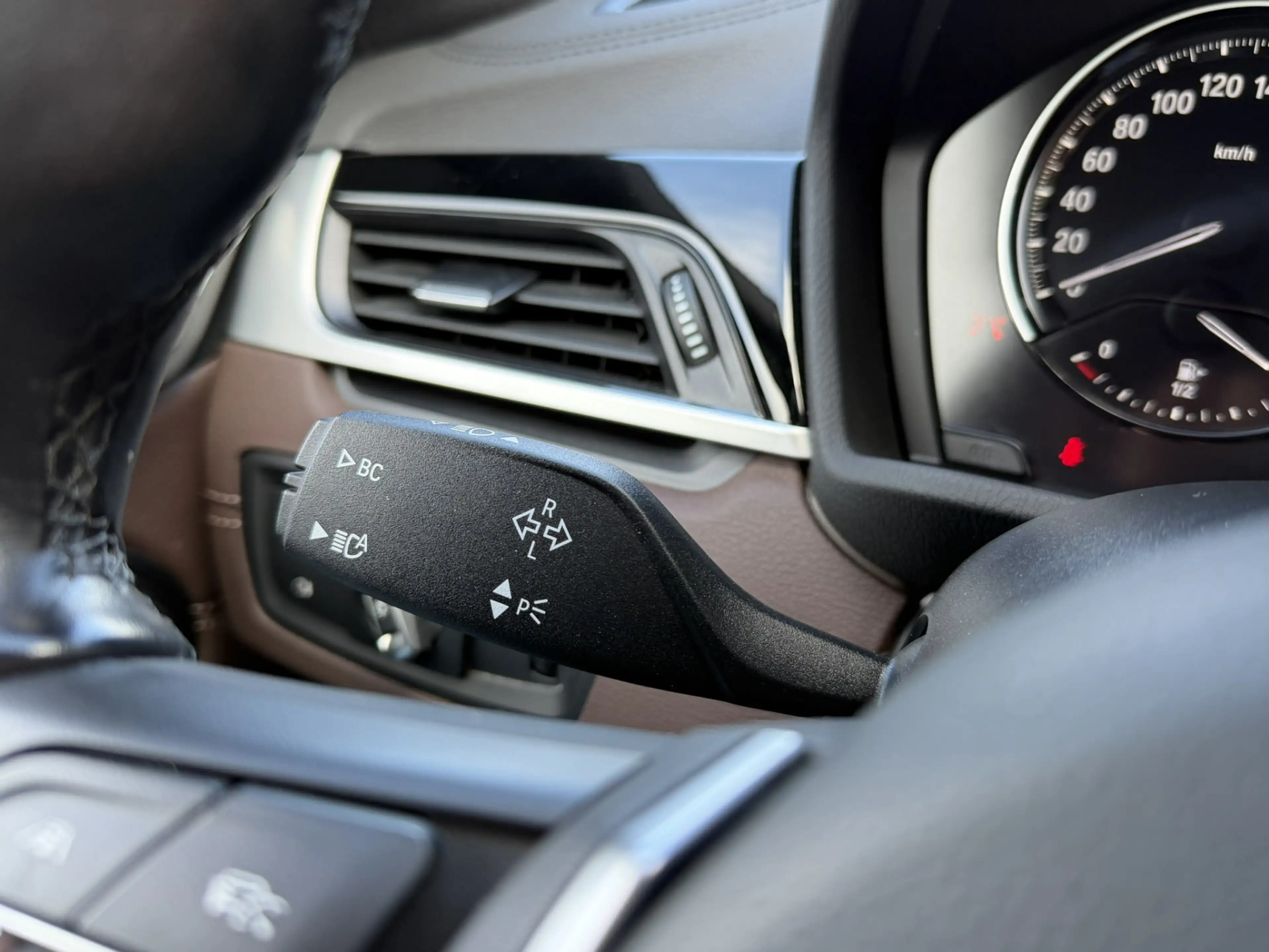 BMW X2 xDrive25e High Executive M Sport Pano HUD Leder Na — photo 46