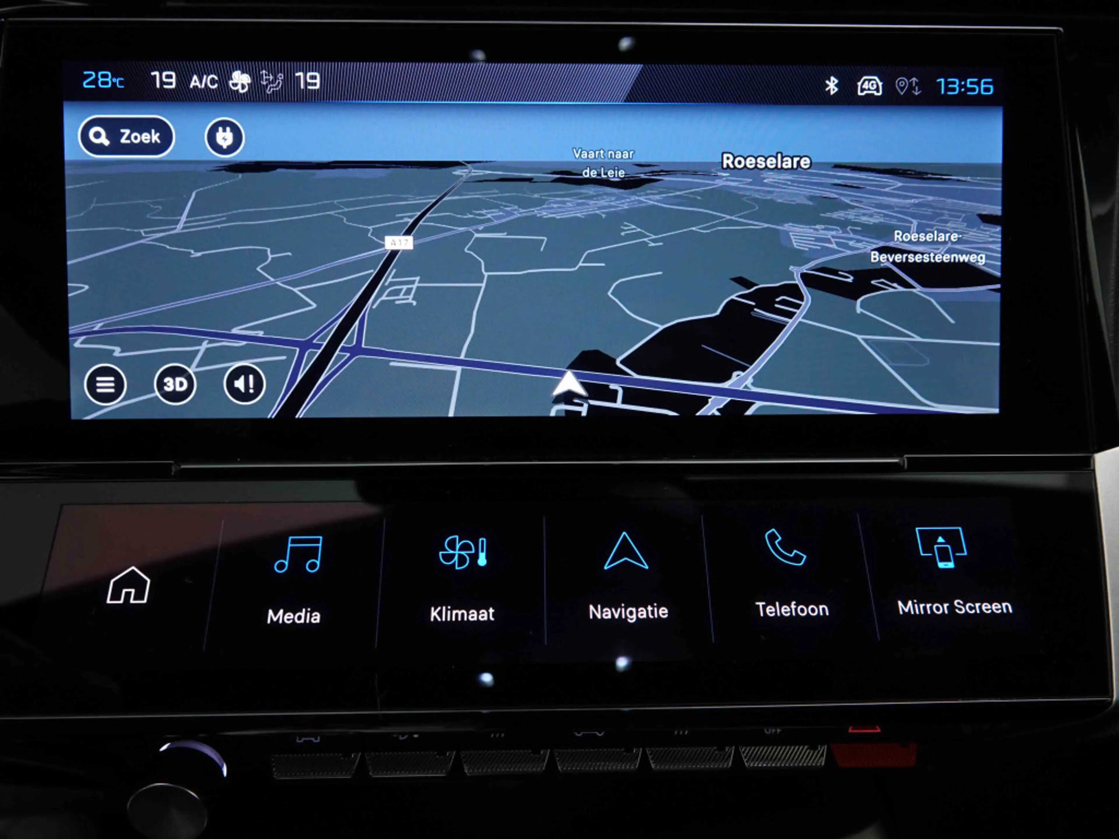 Peugeot 408 PHEV 225 | EV Range 60km | GT | GPS | LED | Keyless | Camera — photo 15