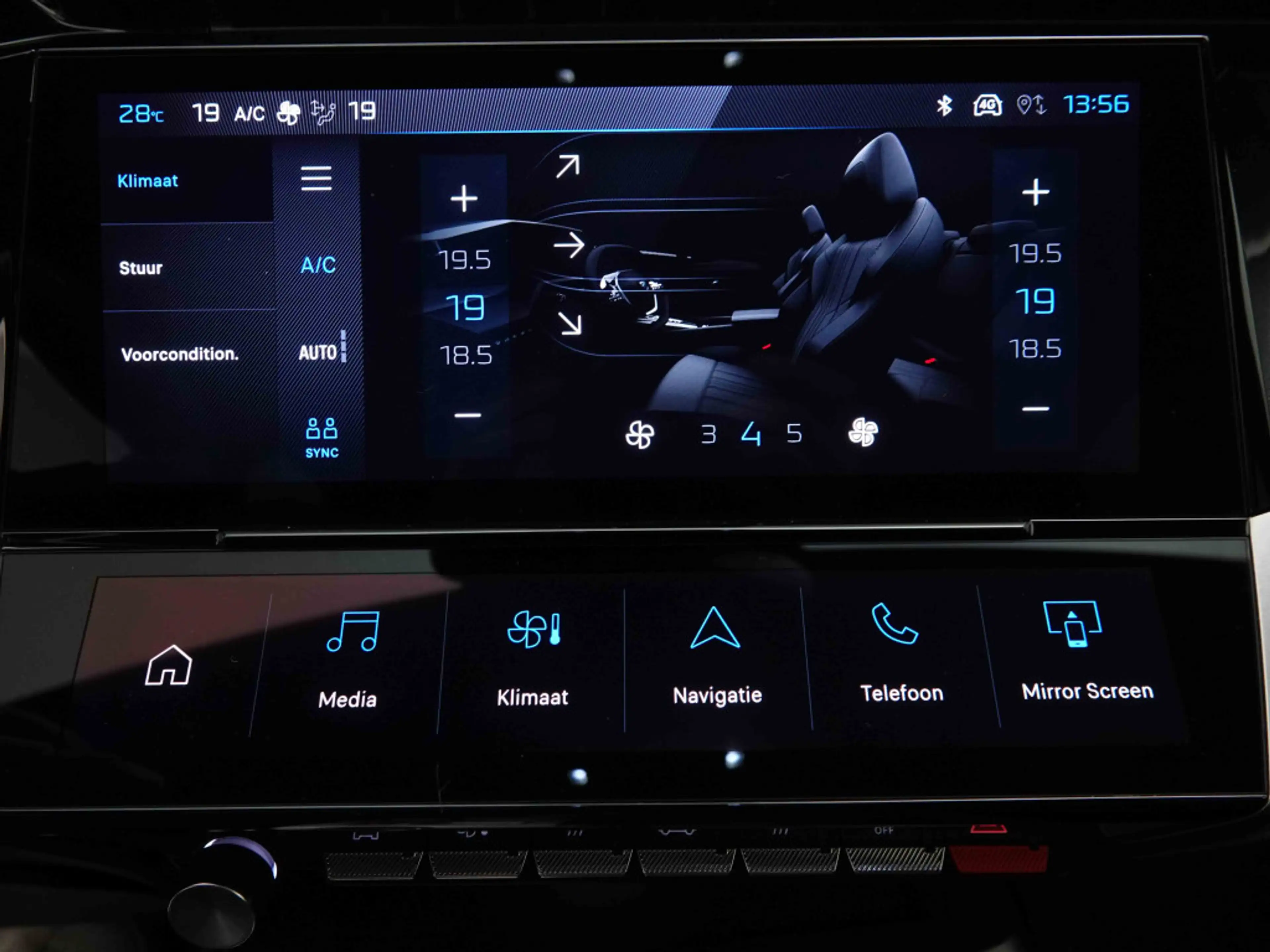 Peugeot 408 PHEV 225 | EV Range 60km | GT | GPS | LED | Keyless | Camera — photo 11
