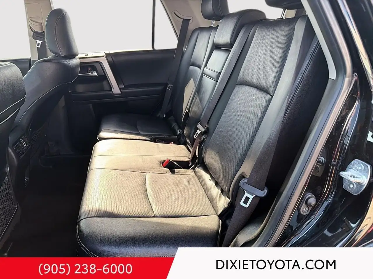 Toyota 4-Runner снимка Toyota 4-Runner