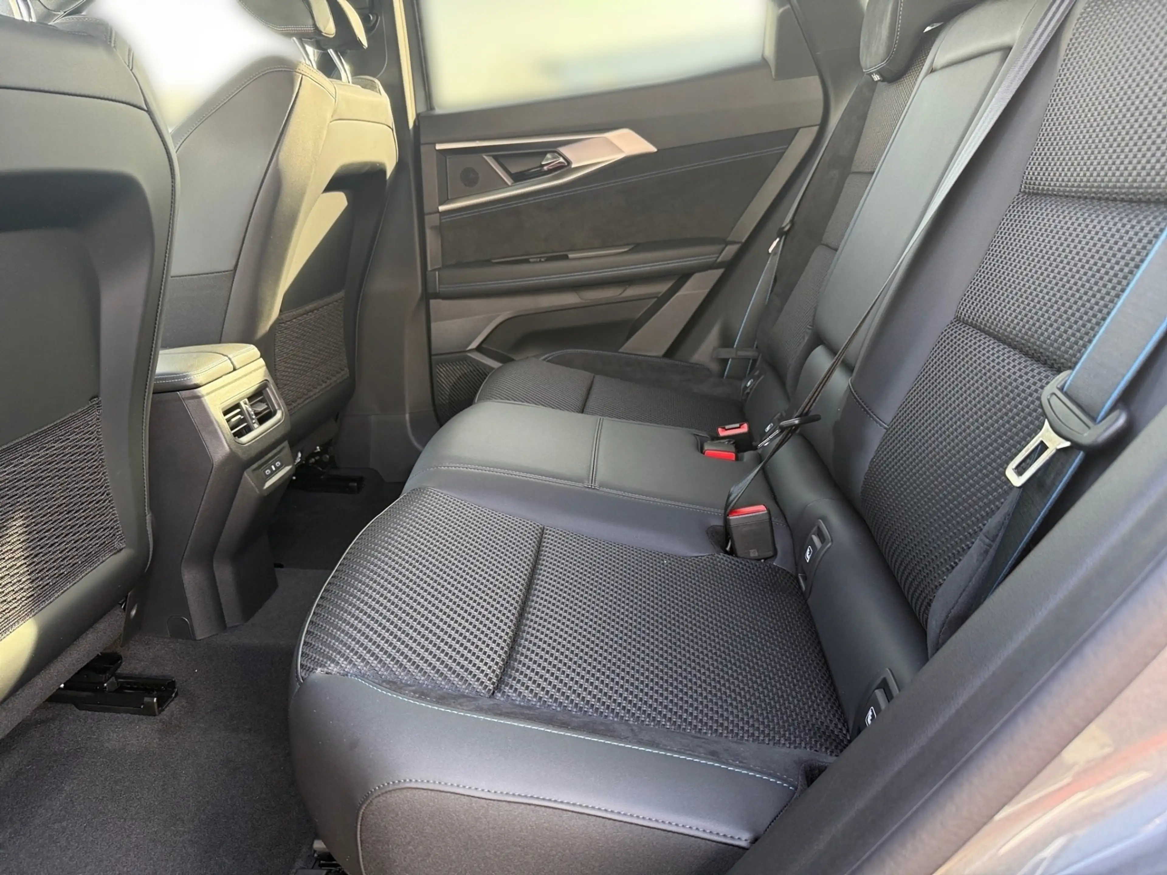 Renault Austral Esprit Alpine Full Hybrid E-Tech 200 *KLIMA*PDC* NAVI* — photo 7