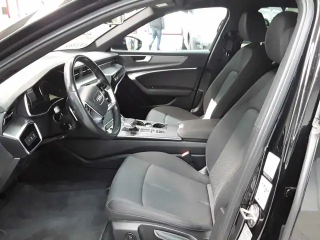 Audi A6 view 7