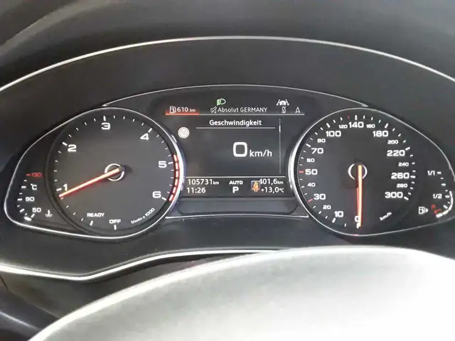 Audi A6 view 11