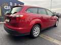 Ford Focus Turnier Titanium +Tempomat+1.Hsnd++49Tkm++ Rot - thumbnail 4
