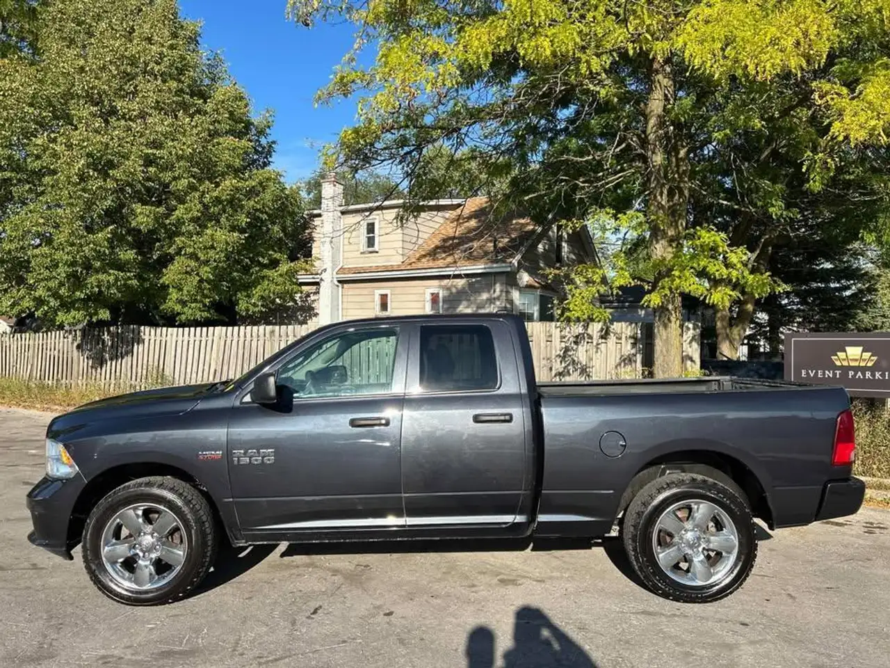 RAM 1500 снимка RAM 1500