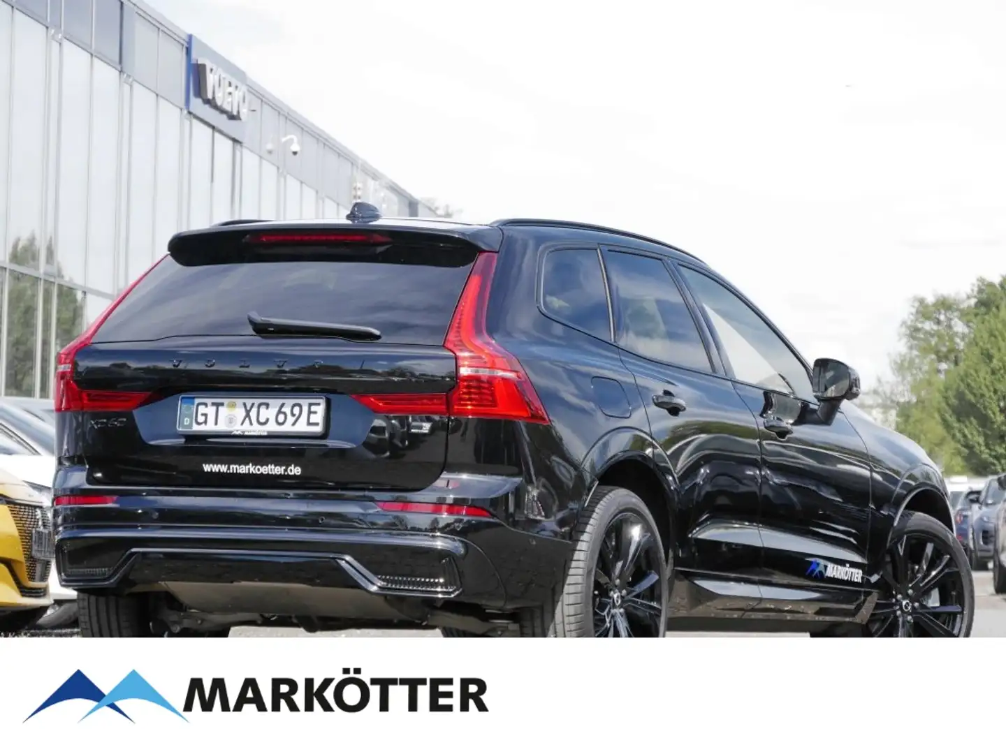 Volvo XC60 T6 Recharge Ultimate Black Edition/H&K/HUD/360 CAM Negro - 2
