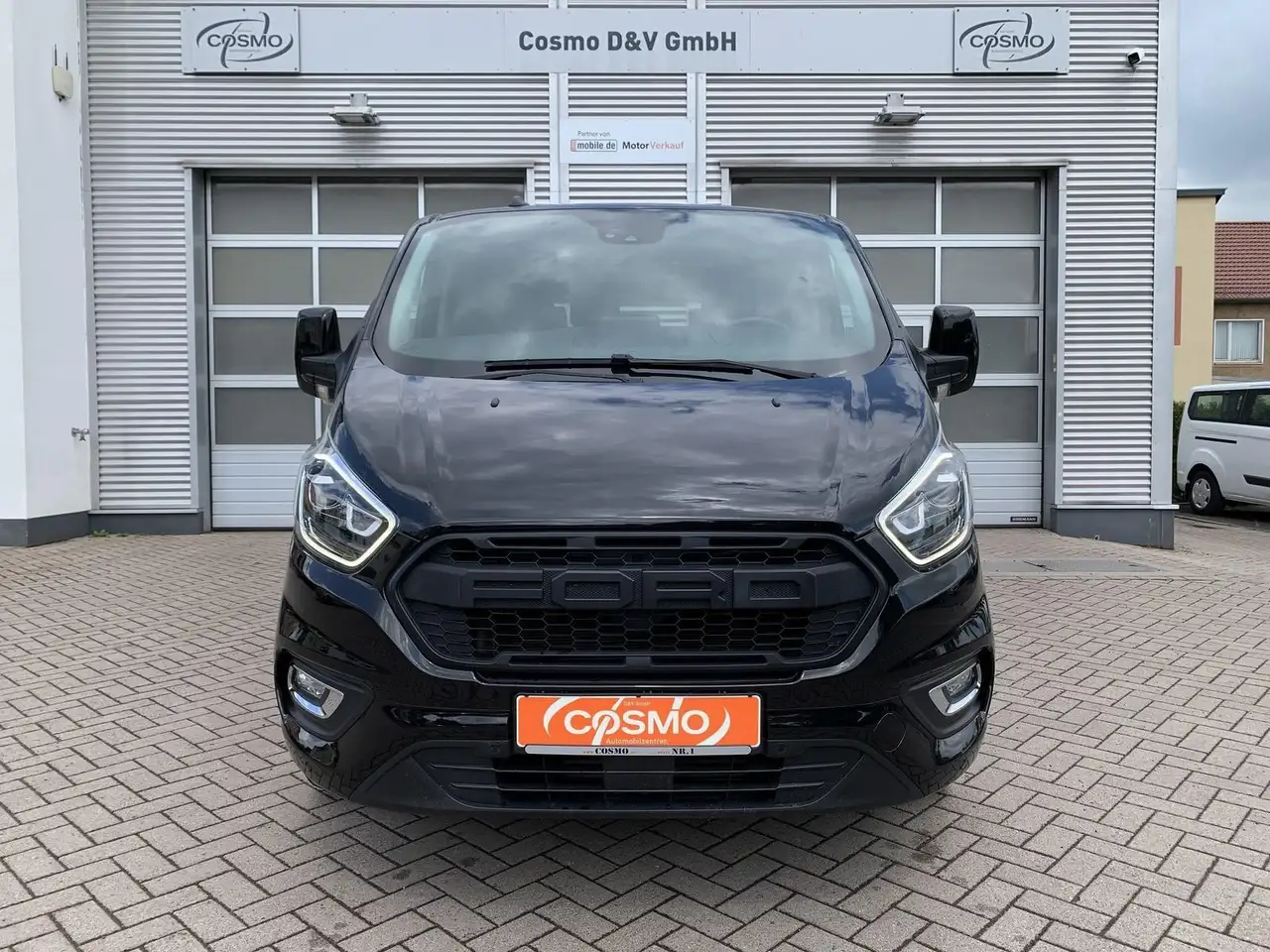 Ford Tourneo L1 Titanium ACC+Navi+Bi-Xenon+RFK, миниатюра 2
