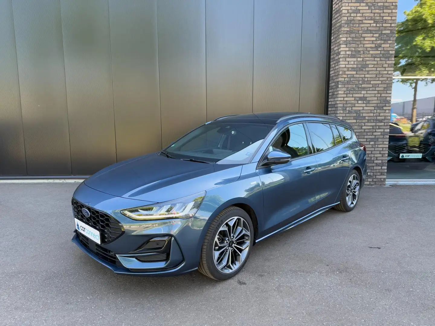 Ford Focus Wagon 1.0 Eco 155pk AUT Hybrid ST Line X Panorama, Bleu - 1