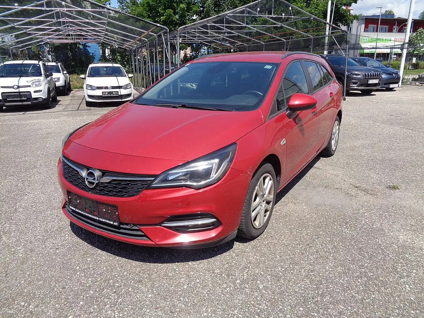 Opel Astra ST 1,2 Turbo Direct Inj. Edition Rood - 1