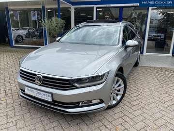 1.6 TDI Connected Series Plus Pano / Stoelverwarmi
