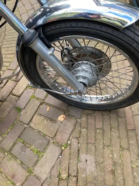 Triumph Bonneville - foto 4