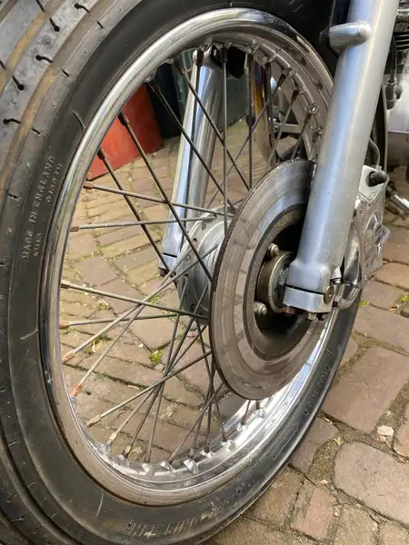 Triumph Bonneville - foto 5