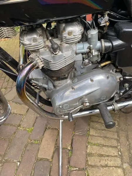Triumph Bonneville - foto 7