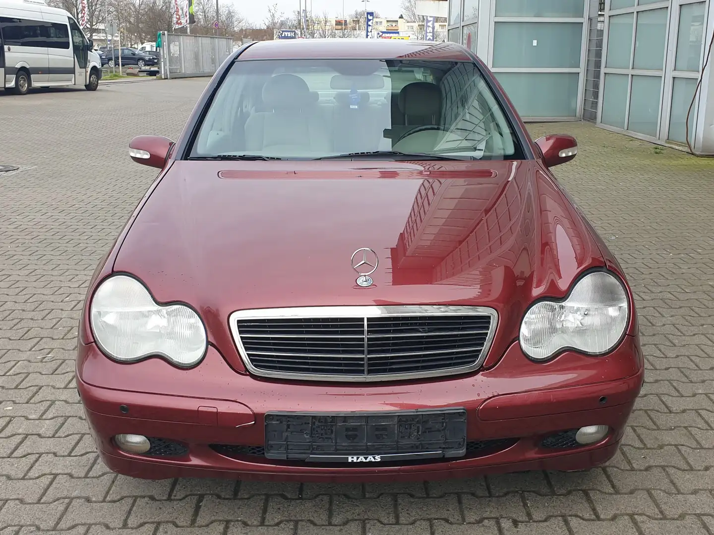 Mercedes-Benz C 180 Classic Rot - 2