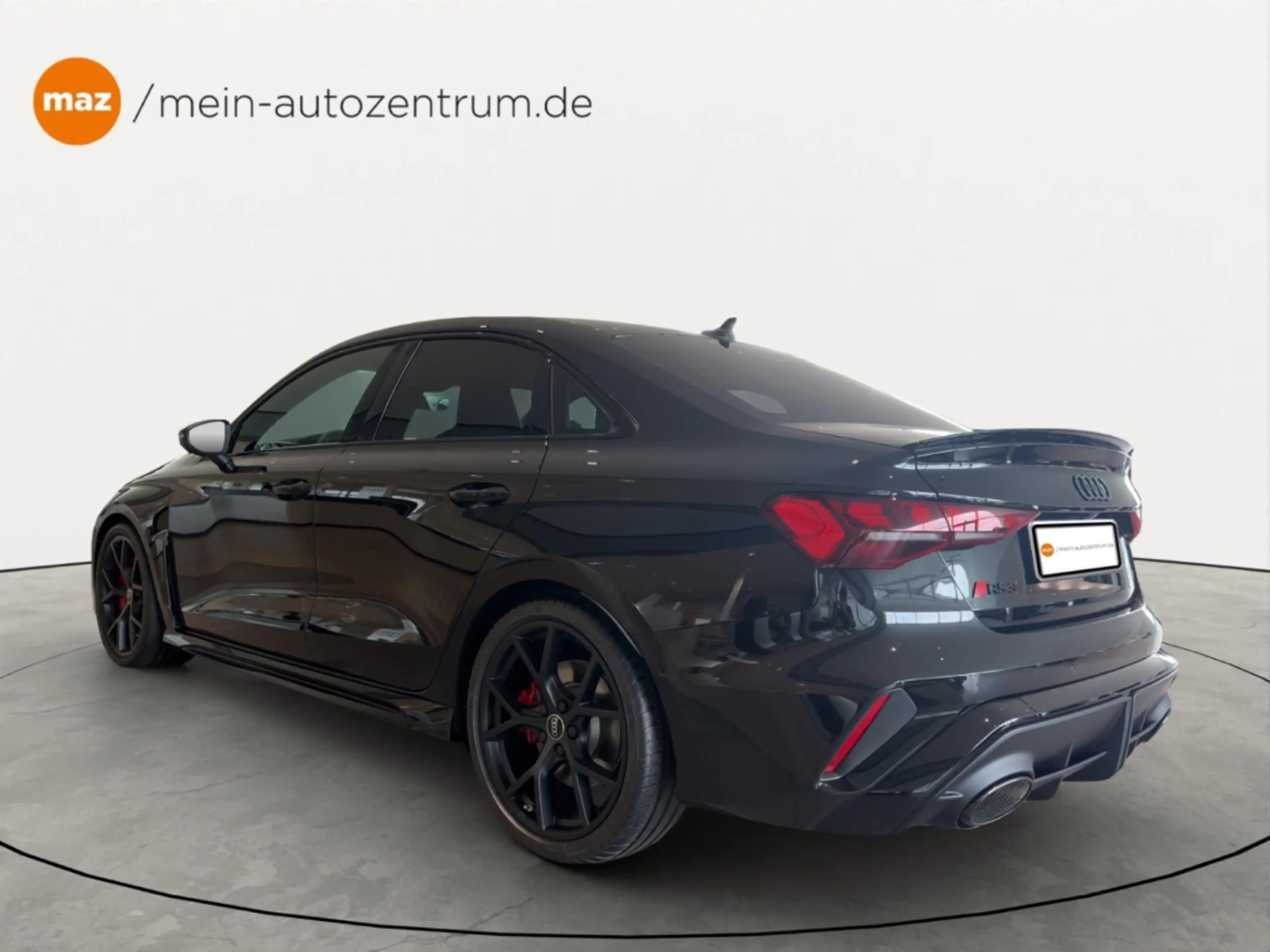 Audi RS3 Limousine S tronic — photo 4