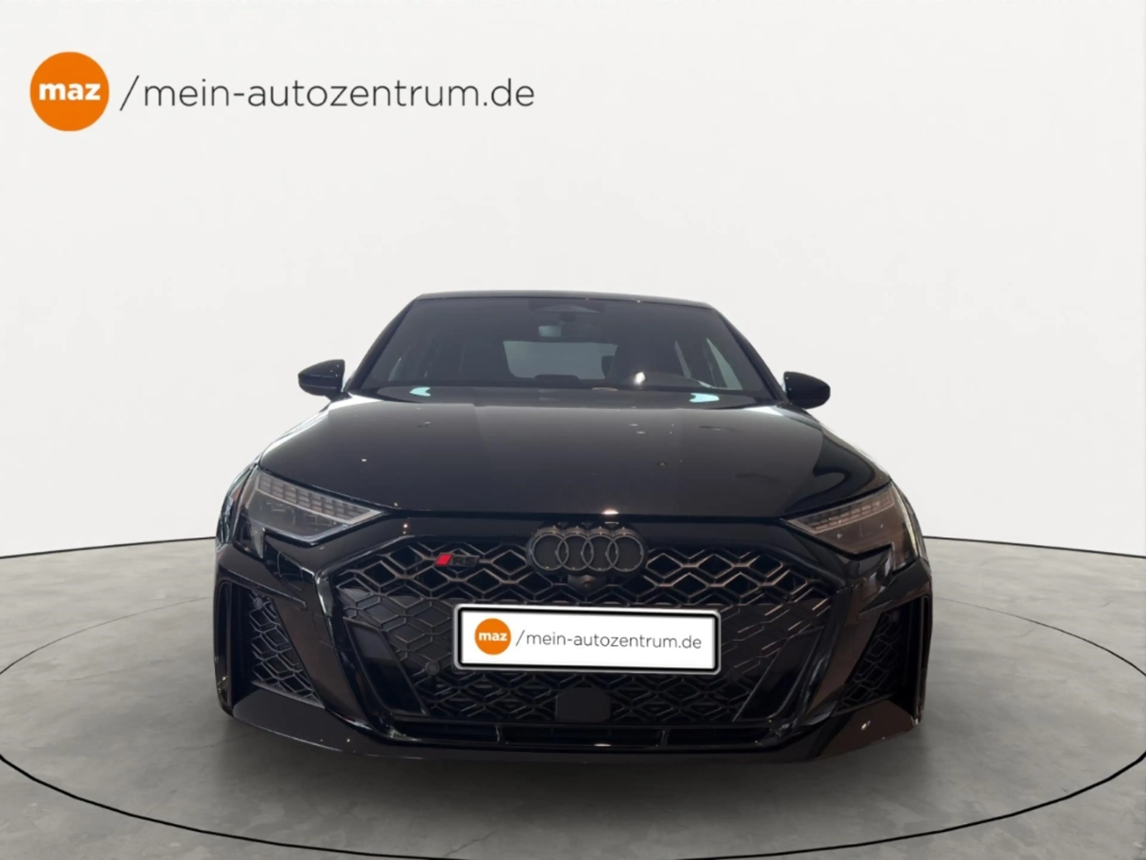 Audi RS3 Limousine S tronic — photo 2