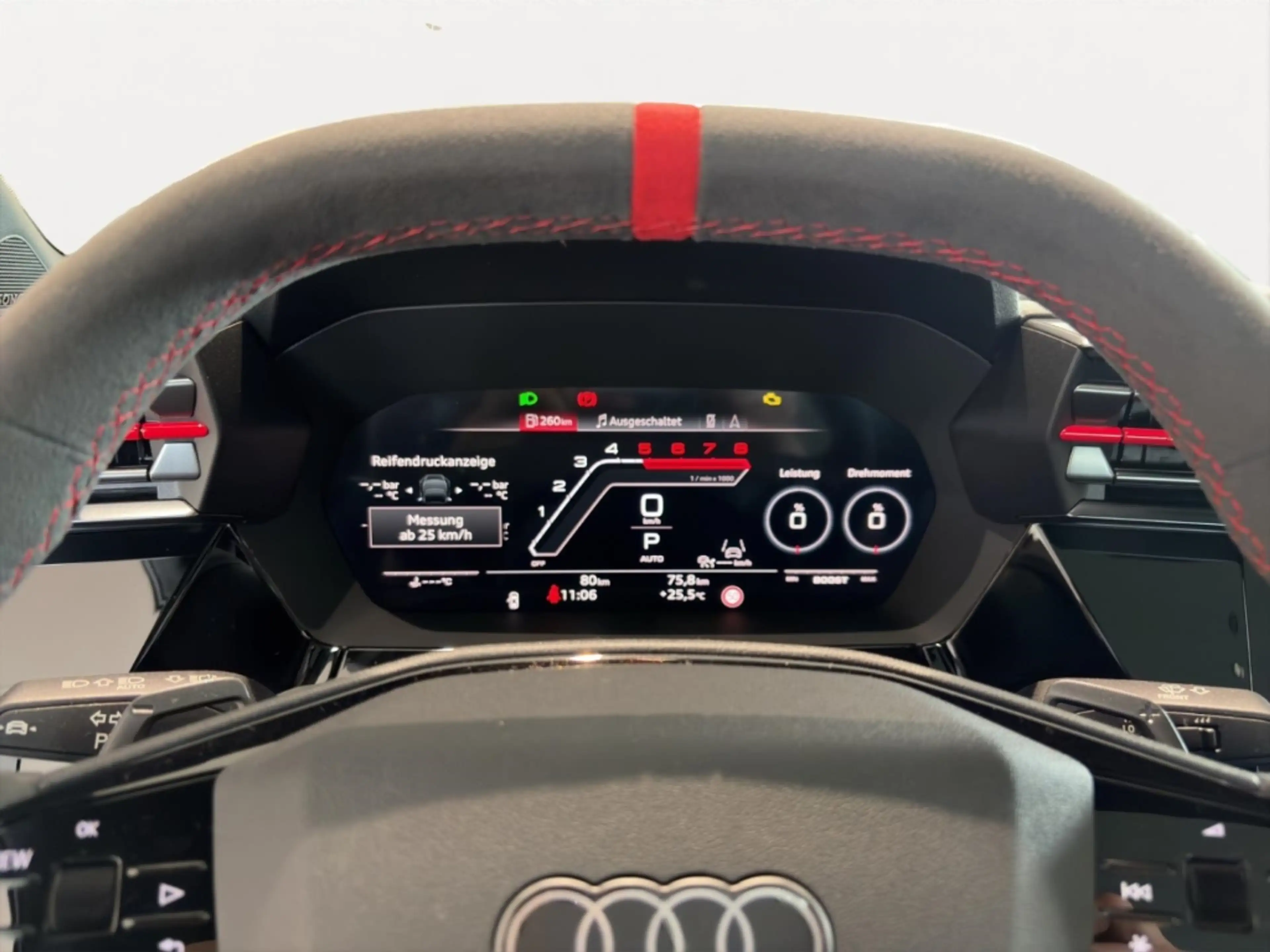 Audi RS3 Limousine S tronic — photo 10