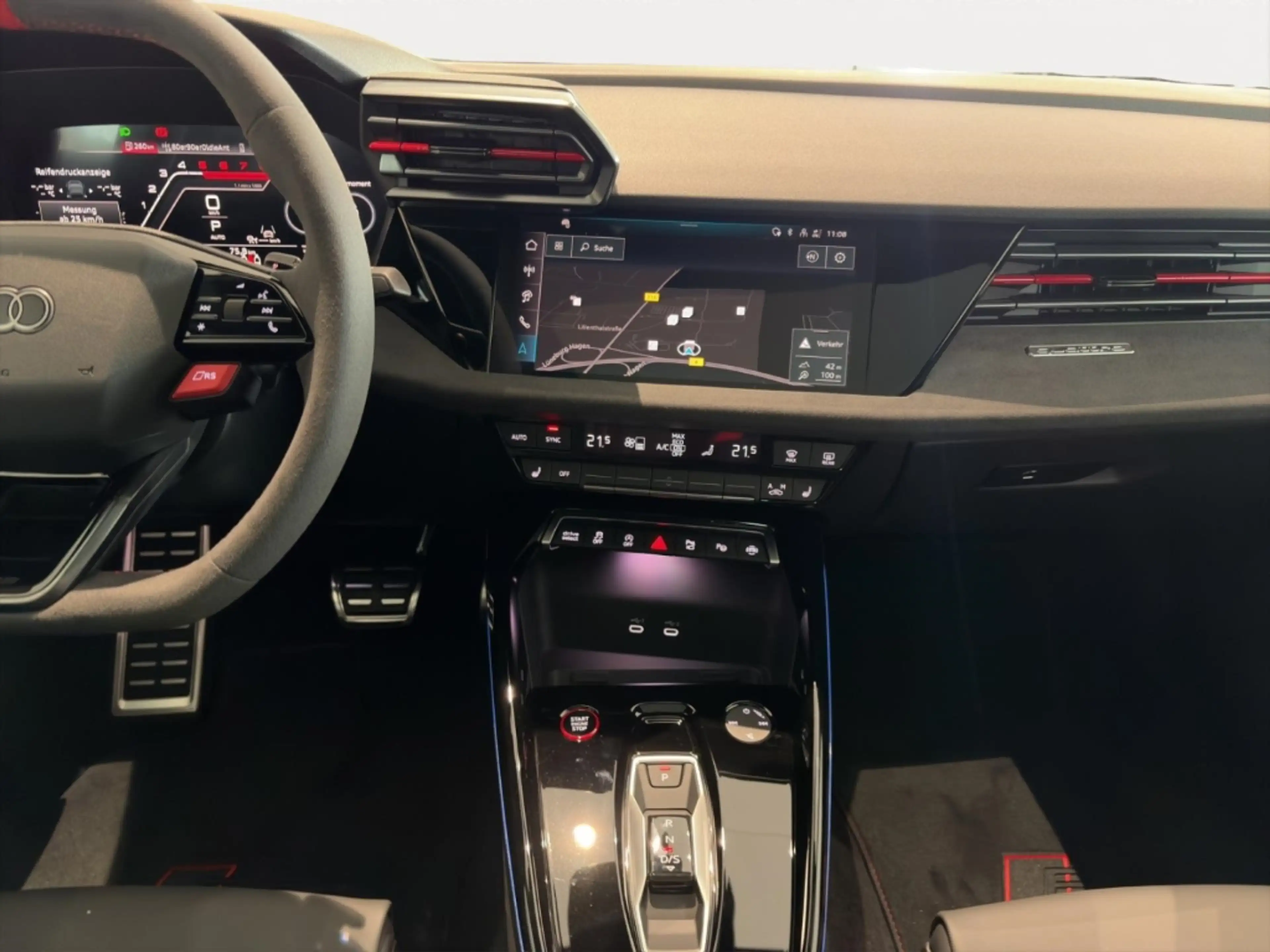 Audi RS3 Limousine S tronic — photo 15