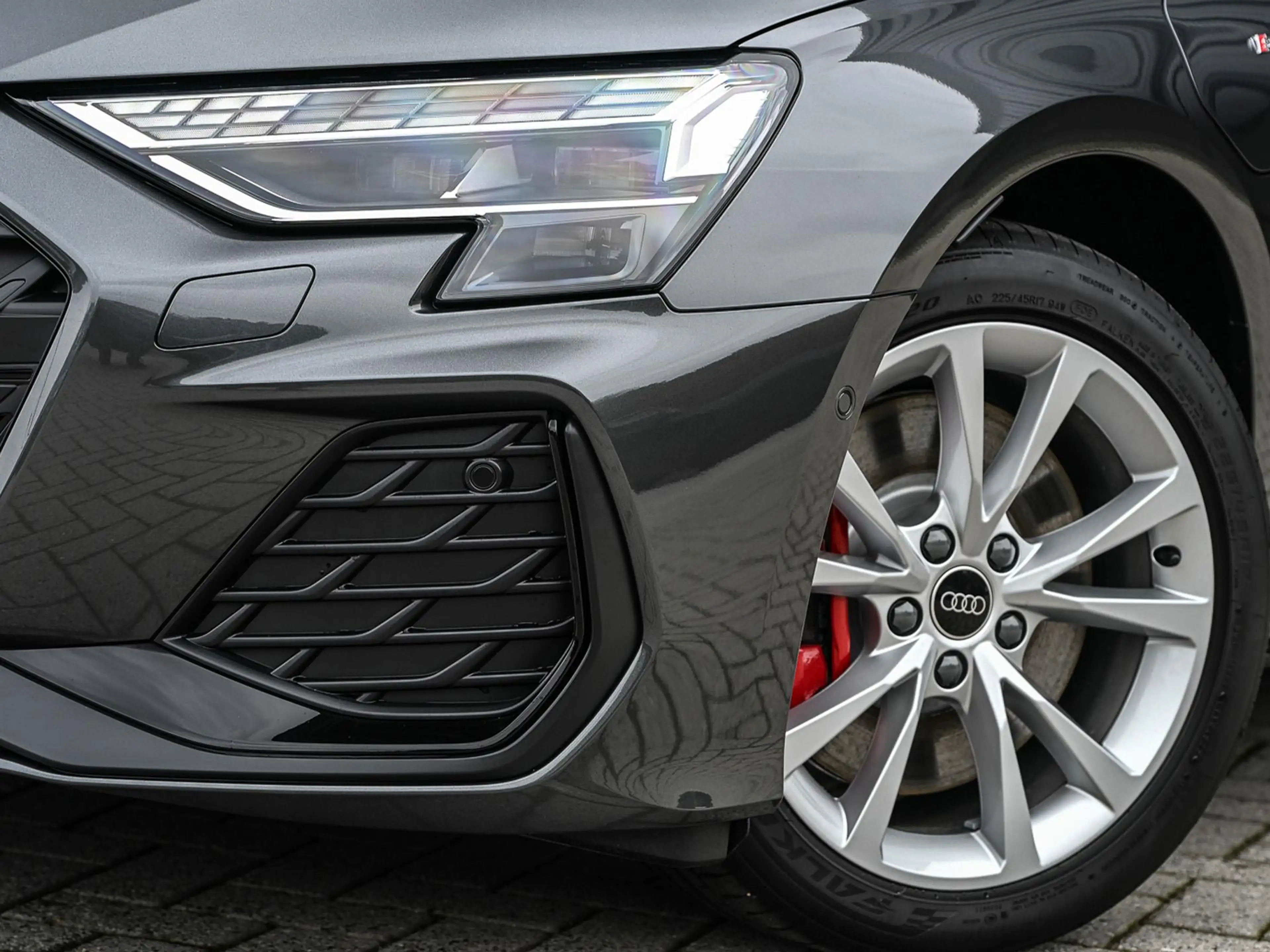Audi A3 Sportback 45 TFSI e S edition Competition | Panora — photo 8
