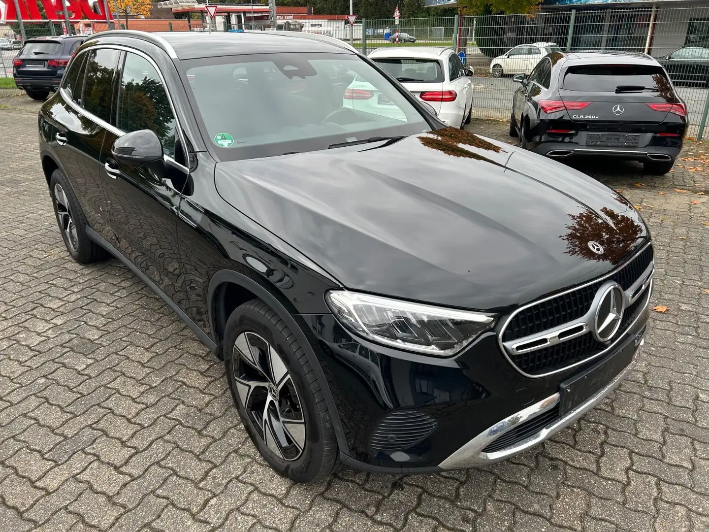 Mercedes-Benz GLC 220 d 4M Avantgarde Distronic 360° AHK LED Noir - 2