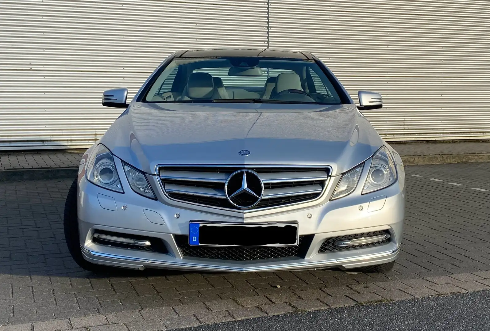 Mercedes-Benz E 350 Coupé Tüv Neu sehr gepflegt, selten Silber - 2