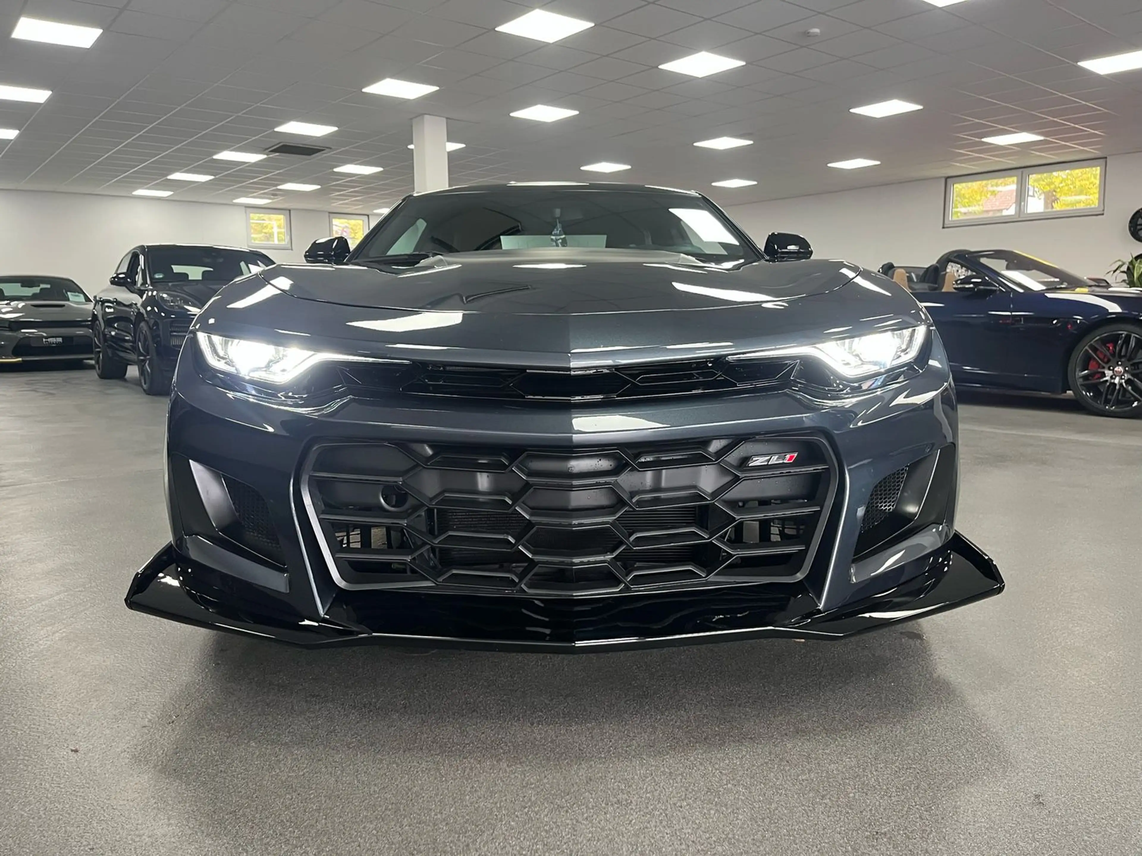 Chevrolet Camaro SS 6,2l V8 / ZL1 /SHZ/ Recaro/ LED/ Apple — photo 4