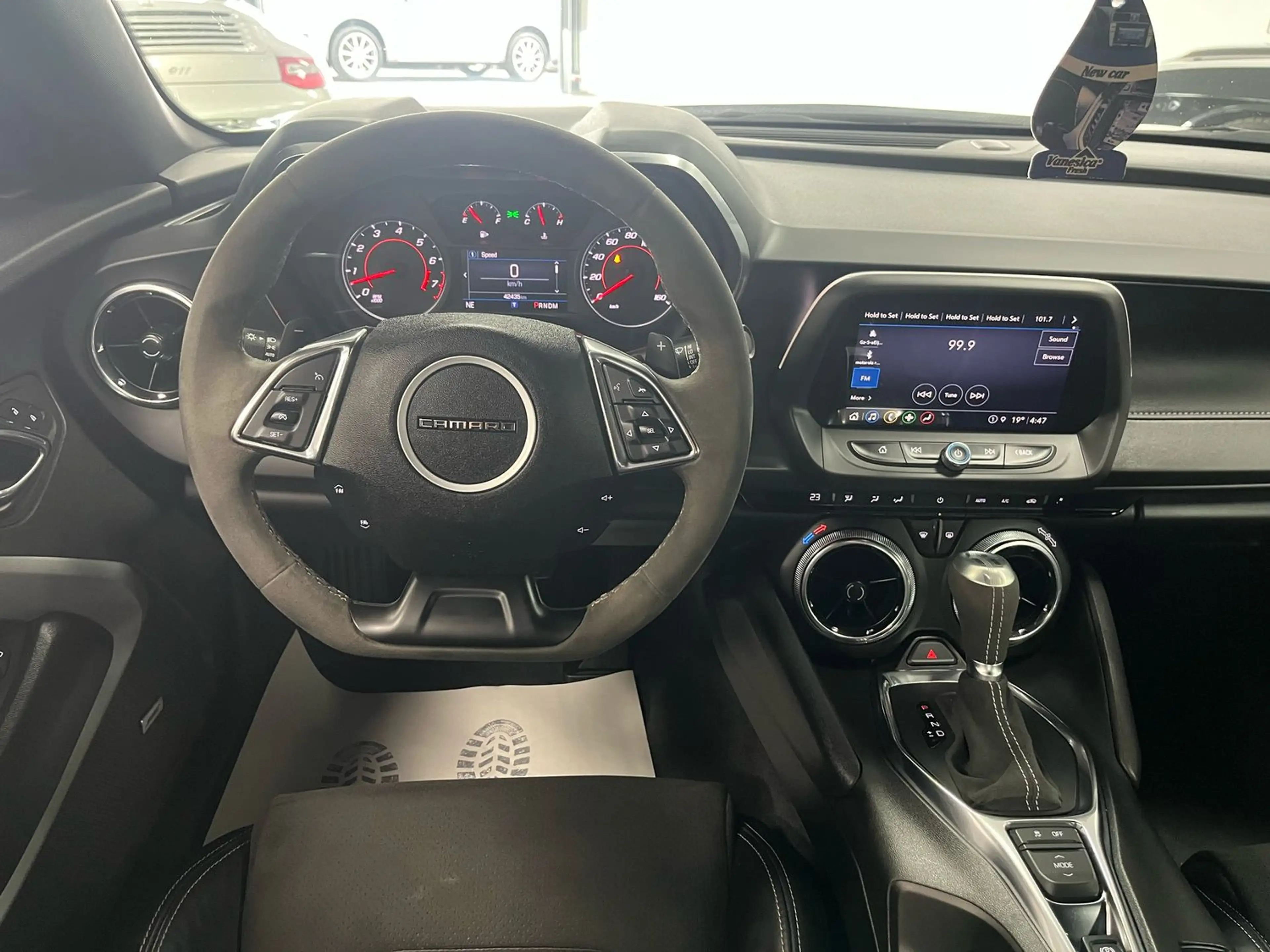 Chevrolet Camaro SS 6,2l V8 / ZL1 /SHZ/ Recaro/ LED/ Apple — photo 14