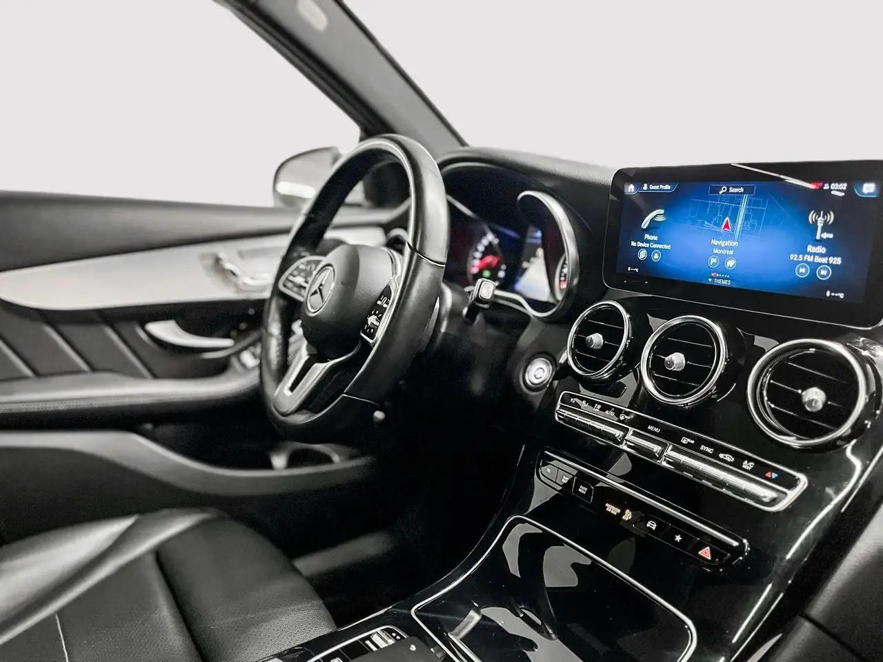 Mercedes-Benz GLC снимка Mercedes-Benz GLC