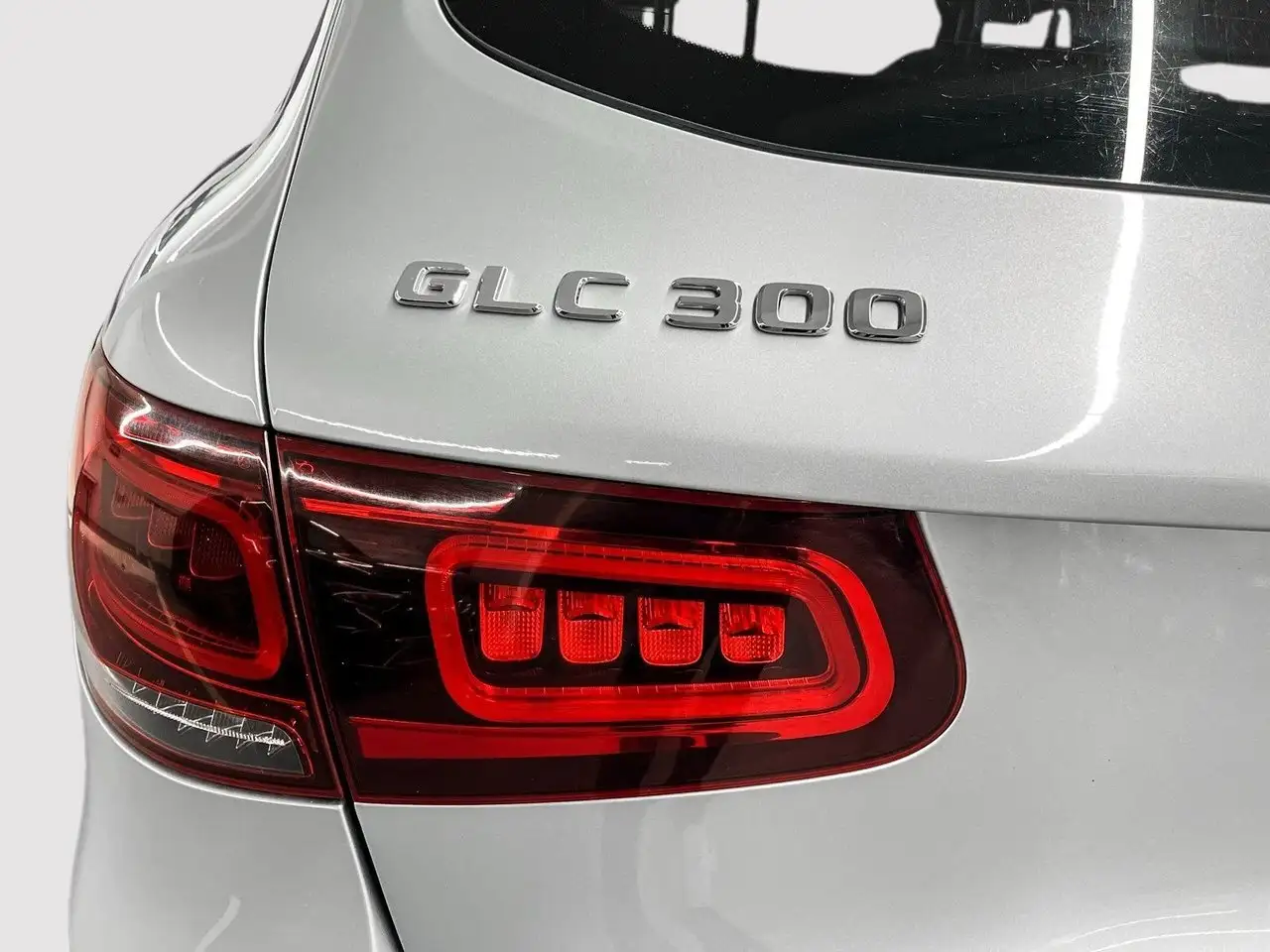Mercedes-Benz GLC снимка Mercedes-Benz GLC