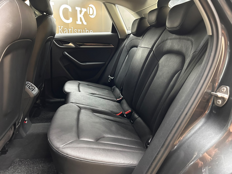 Audi Q3 2.0 TFSI Quatt LEDER+SHZ+NAVI+KAMER+TEMP+AHK+ — photo 10