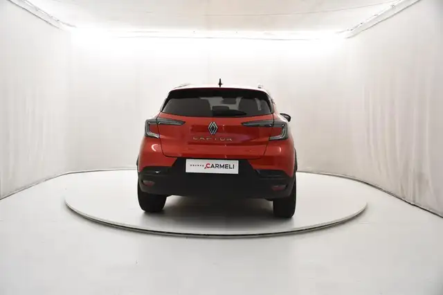 Renault Captur view 4