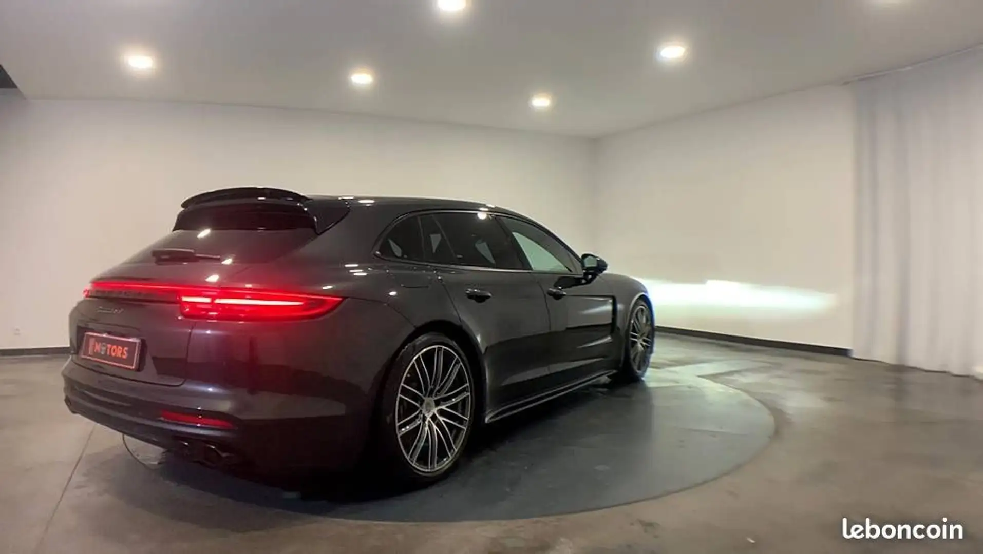Porsche Panamera 4 E-HYBRID Sport Turismo V6 3.0 E-Hybride 462 ch P Nero - 2