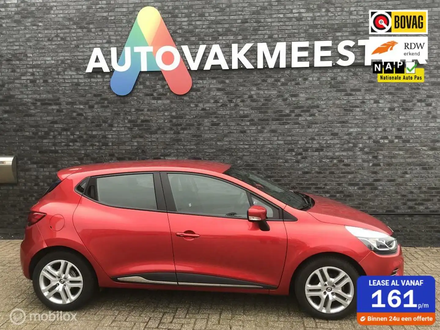 Renault Clio 0.9 TCe Zen full map navigatie en airco 5-deurs Rood - 1