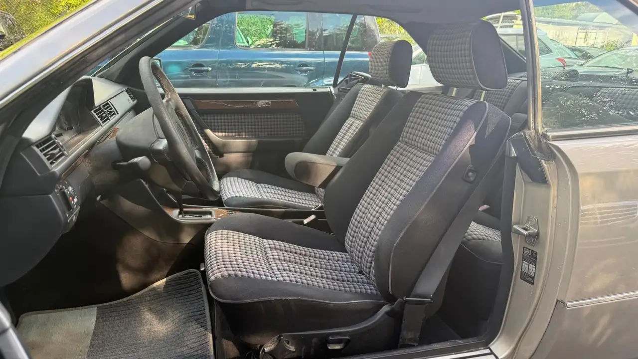 Mercedes-Benz Baureihe 124 CE-Klasse 300 CE-24--SPORTLINE, foto 8