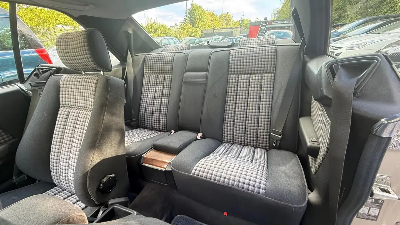 Mercedes-Benz Baureihe 124 CE-Klasse 300 CE-24--SPORTLINE, foto 10