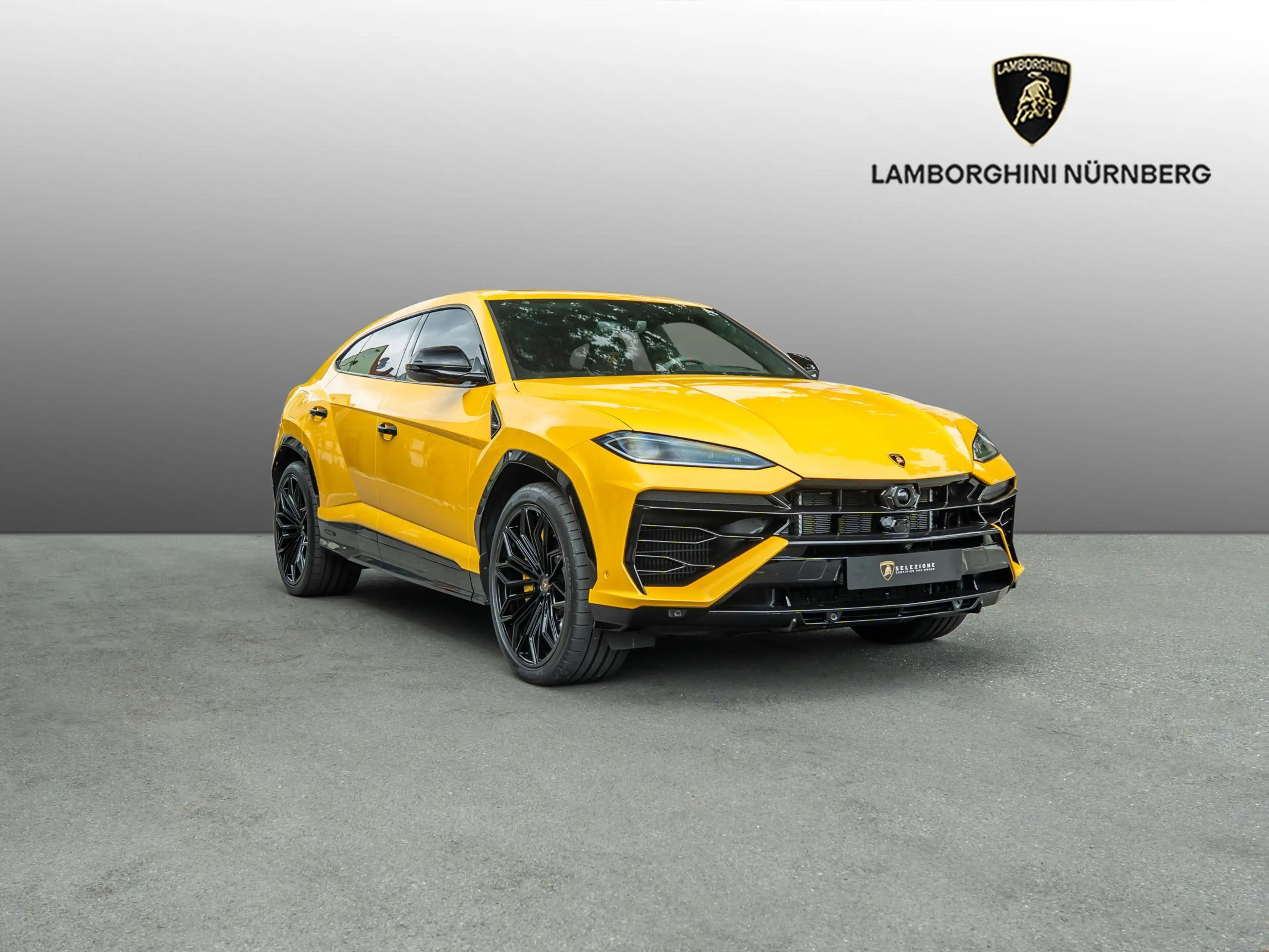 Lamborghini Urus SE | Akrapovic | MY25 | Akra| Giallo Inti
