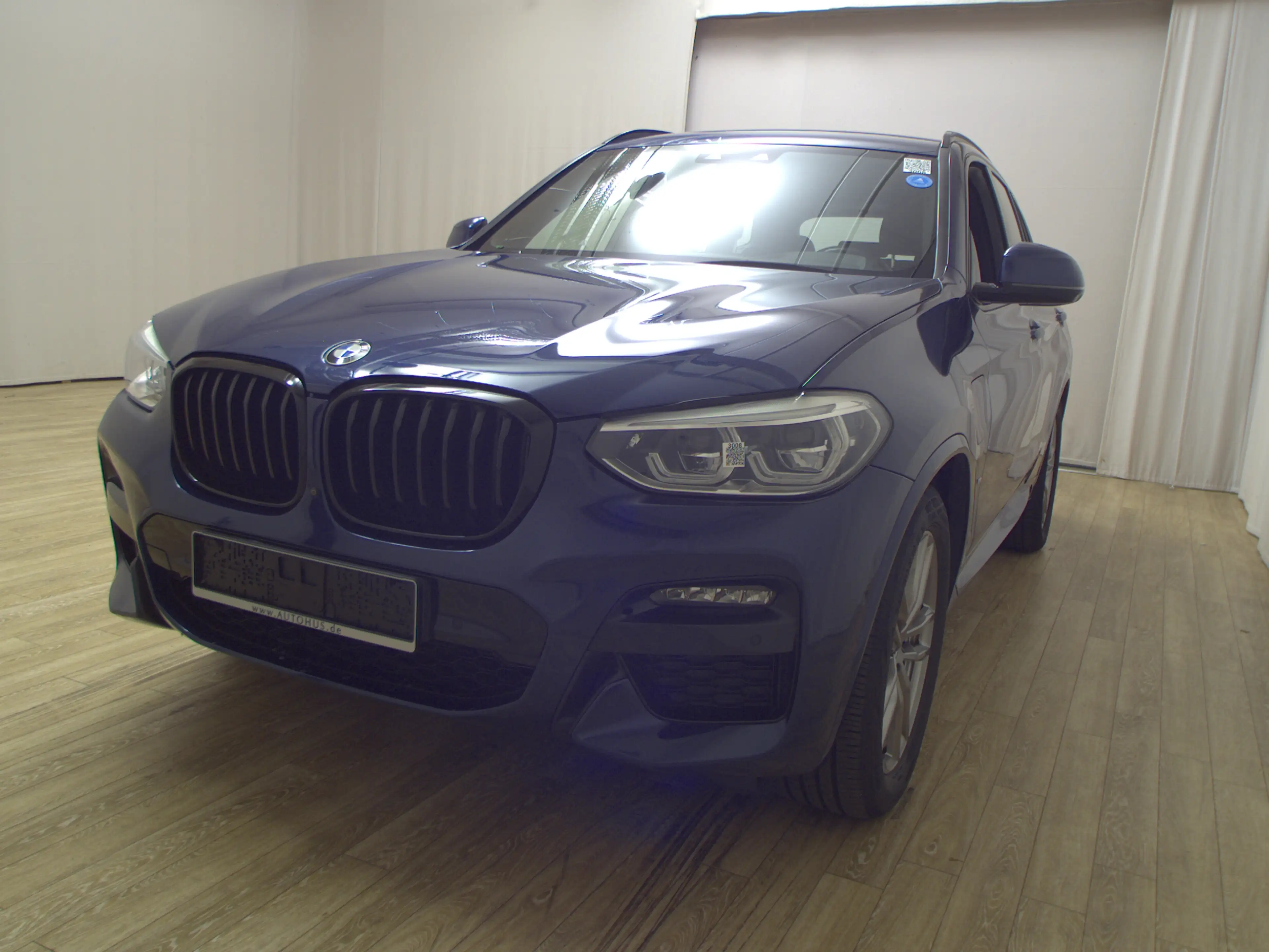 BMW X3 xDrive30e M-Sport Shadow T-Leder Navi LED — photo 2