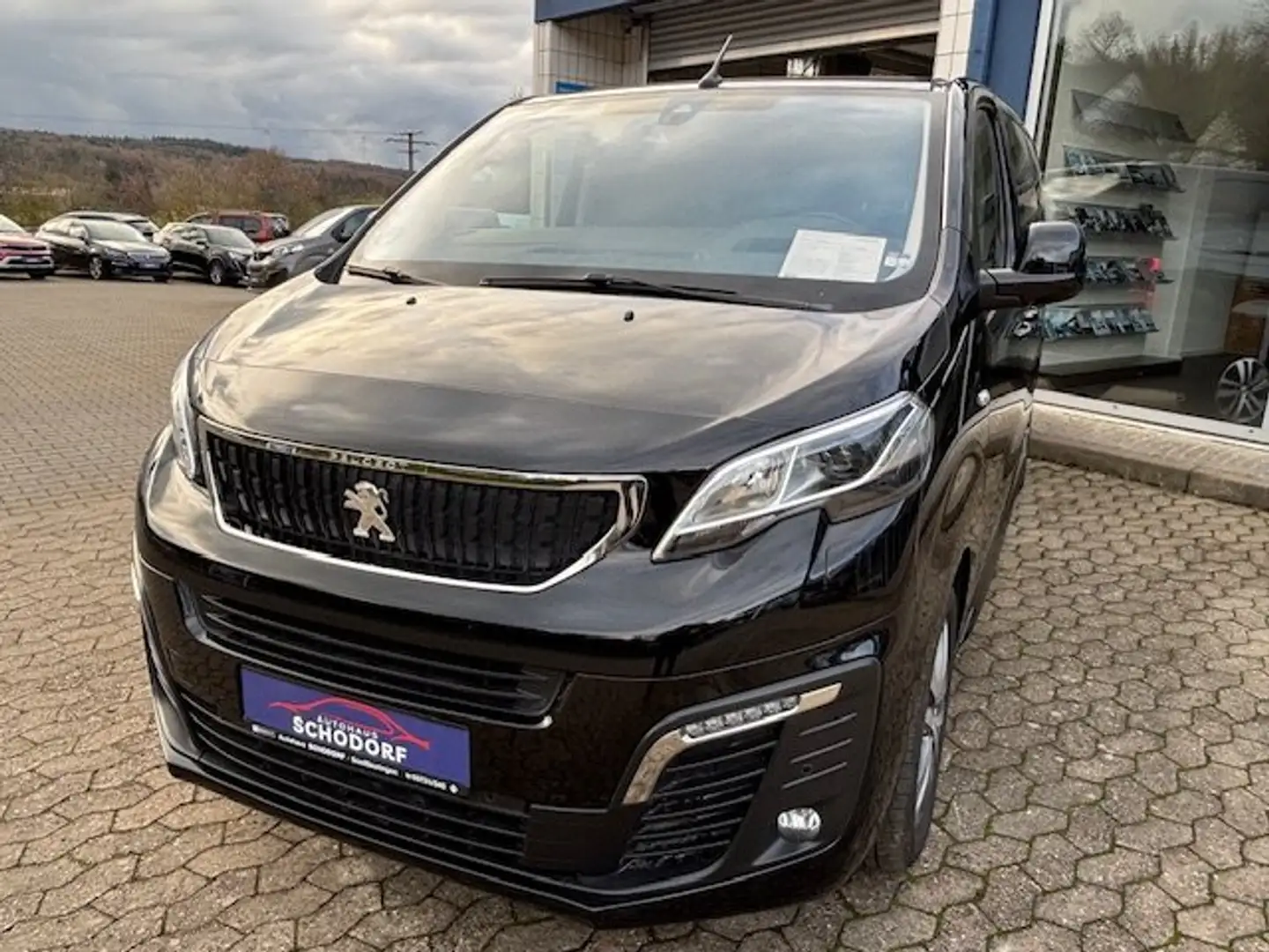 Peugeot Traveller Allure L3, AHK, EPHv+h+Kamera, Leder, SHZ, Xenon Schwarz - 1