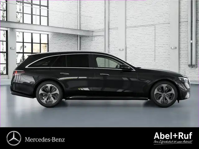 Mercedes-Benz E-Class view 6