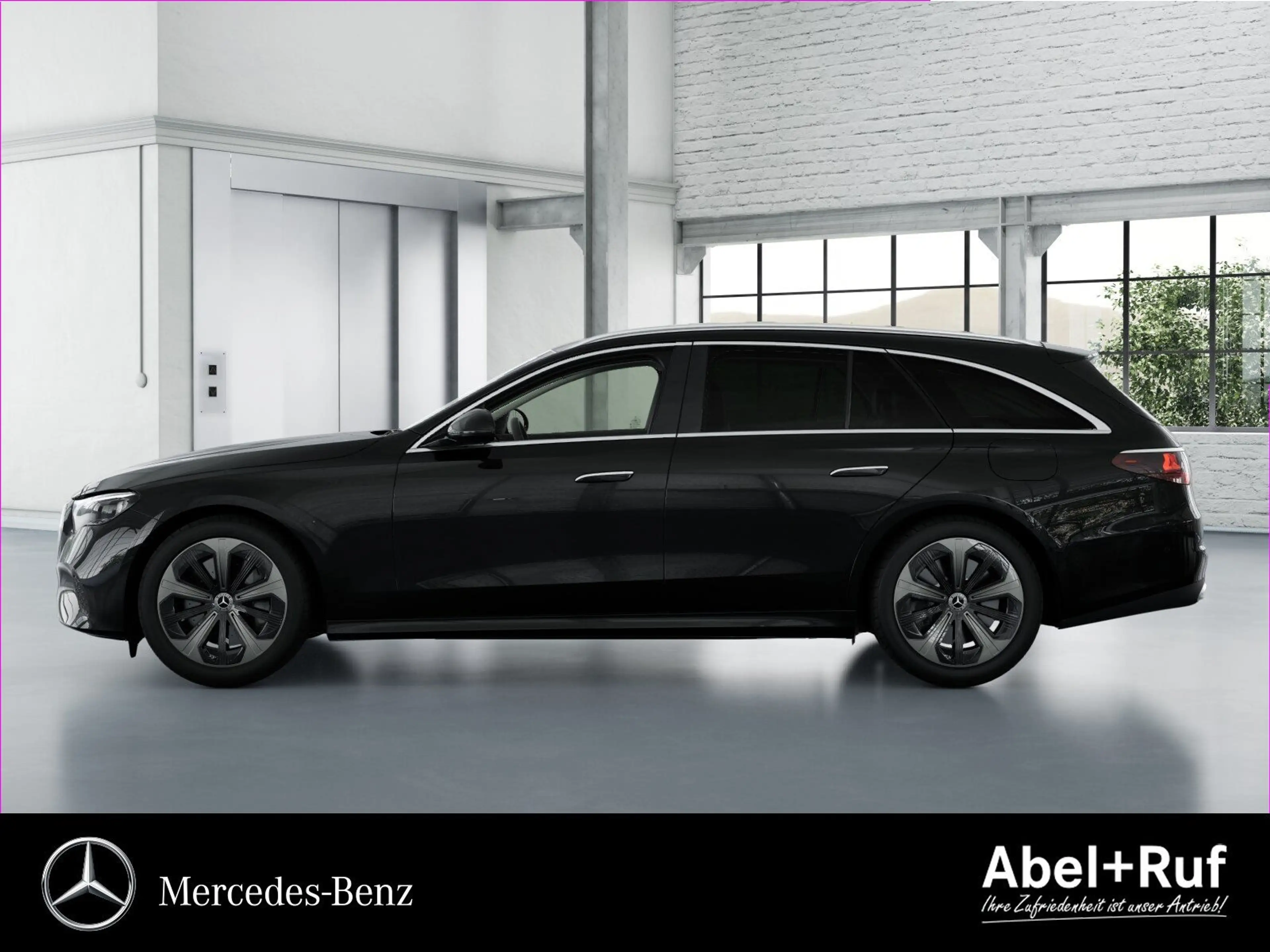 Mercedes-Benz E 300 T de 4M AVANT+DISTR+LED+Kamera+Ambi+AHK — photo 3