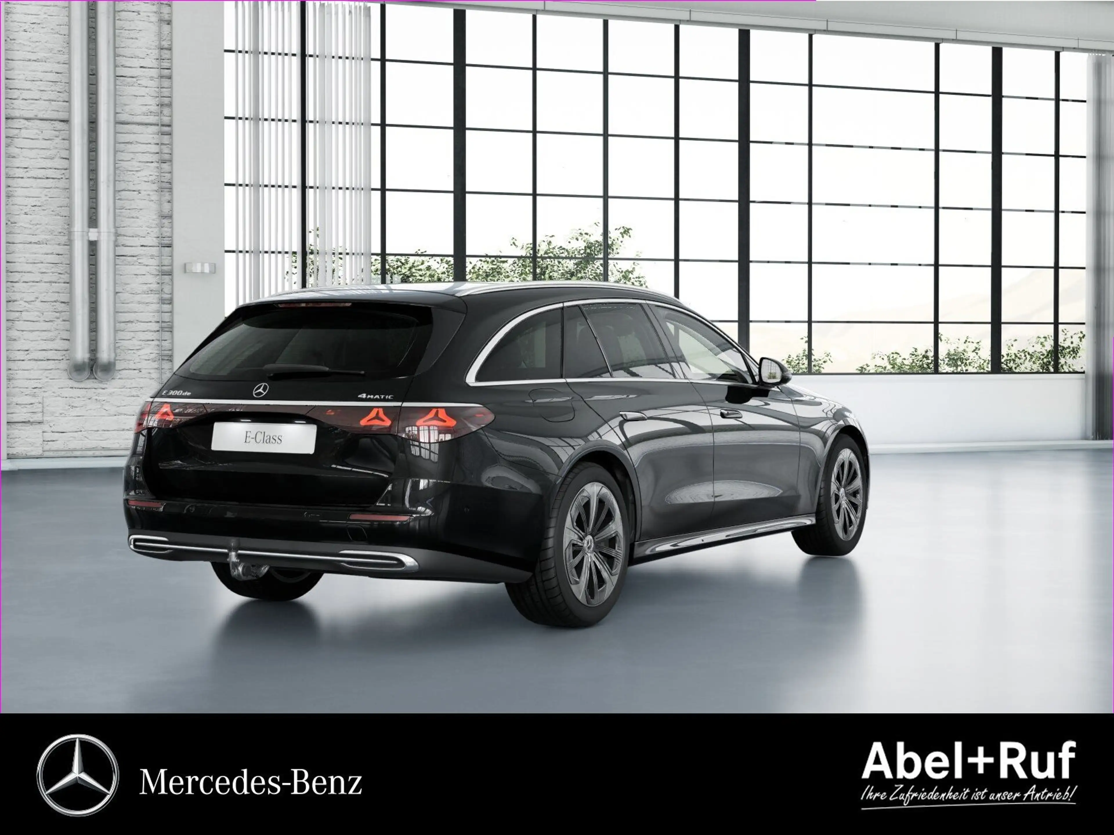 Mercedes-Benz E 300 T de 4M AVANT+DISTR+LED+Kamera+Ambi+AHK — photo 4
