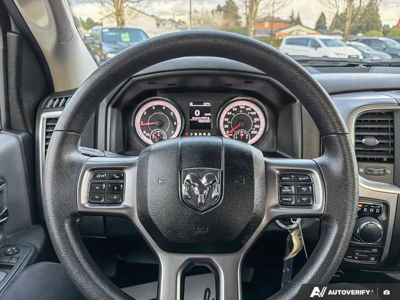 RAM 1500 снимка RAM 1500