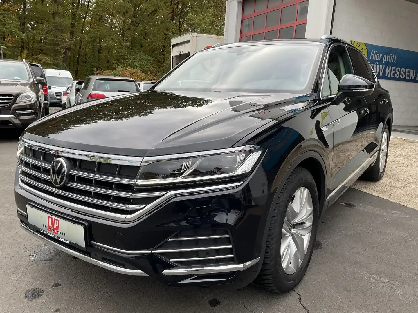 Volkswagen Touareg Atmosphere 4Motion Luft.Ambiente AHK3,5t Noir - 1